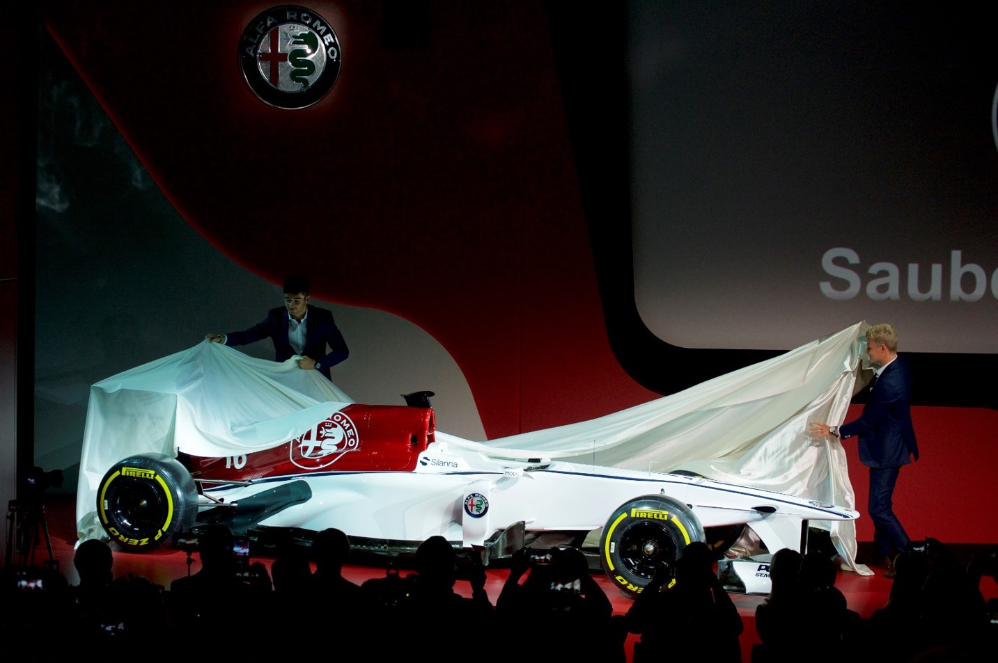 Vision Automotriz » Blog Archive » Alfa Romeo Sauber F1 Team_reveal 1